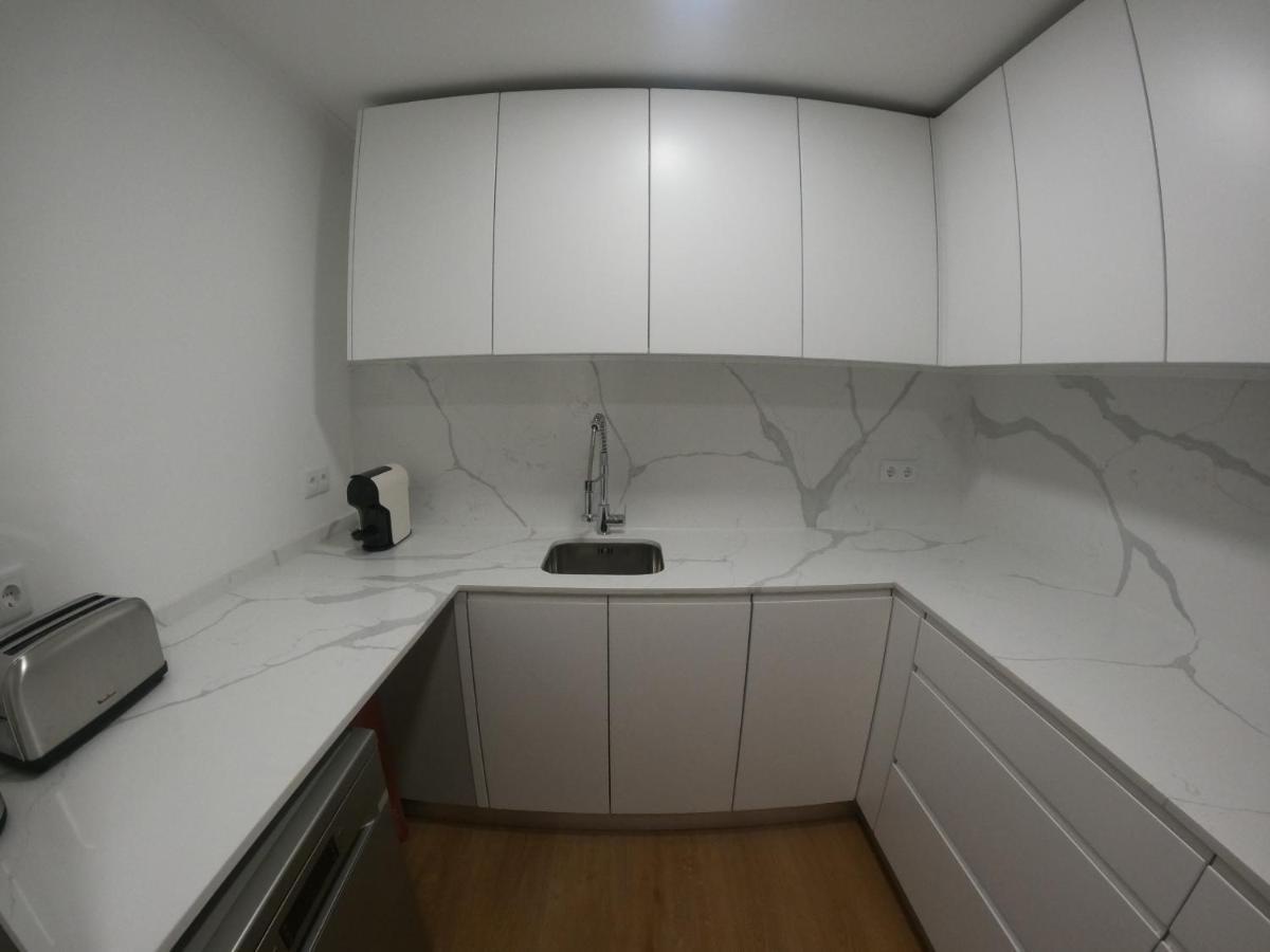 Lisbon, Renovated T2 Apartment Near Rossio ภายนอก รูปภาพ