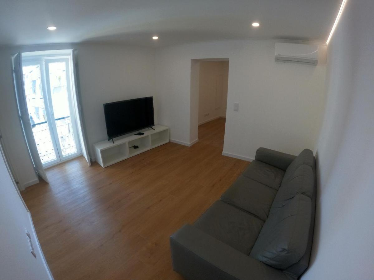 Lisbon, Renovated T2 Apartment Near Rossio ภายนอก รูปภาพ