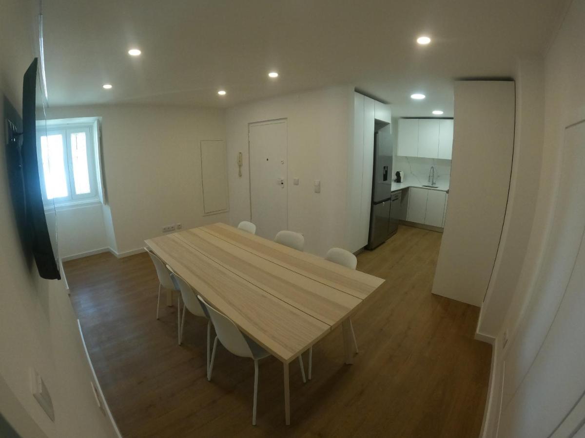 Lisbon, Renovated T2 Apartment Near Rossio ภายนอก รูปภาพ